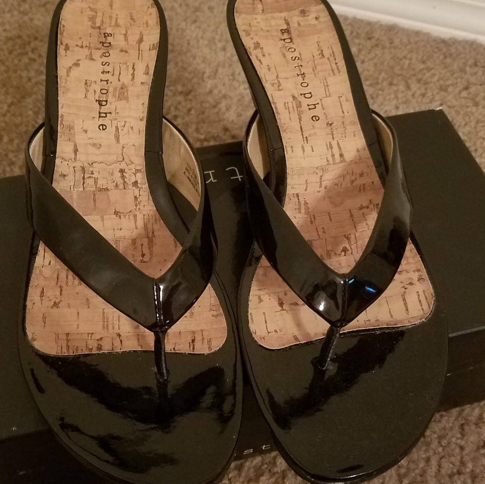 Shoes - Picture 3 of 4
